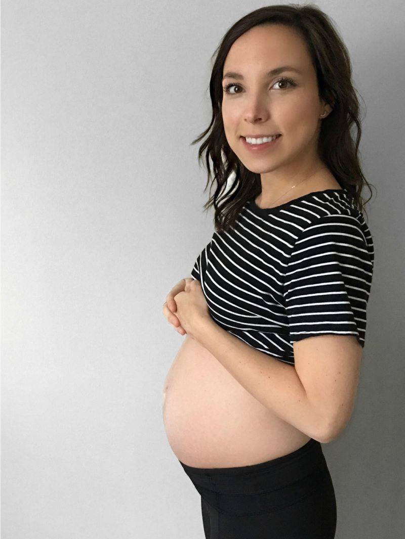pregnancy update via simply-nicole.com